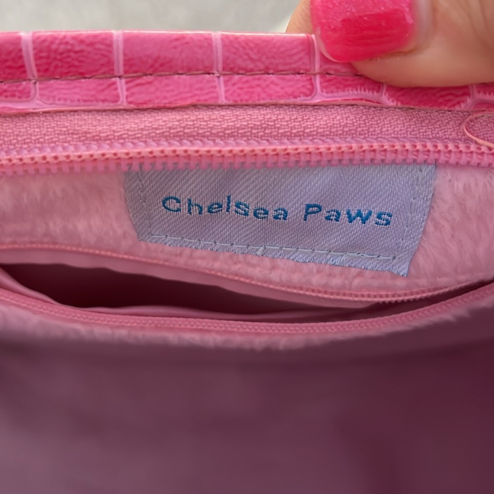 CHELSEA PAWS Pink Faux Alligator Pet Carrier - Picture 7 of 16